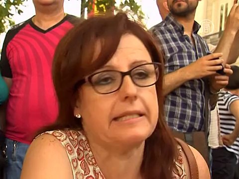 Король Испании отрёкся от престола в пользу сына