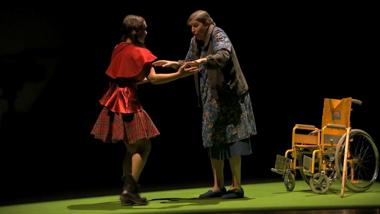 Quand on parle loup...