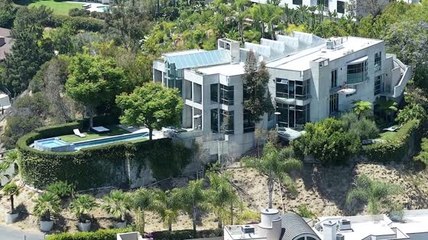 Rihanna's 7 Million Dollar Rest Pad
