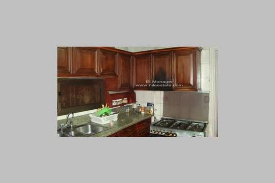 شقة قانون جديد للايجار بمصر الجديدة الكربة