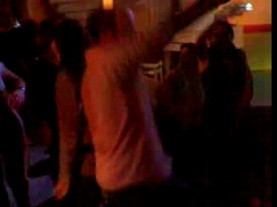 Video Miko dance