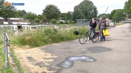 Ergernis over gezonken woonboot Delfzijl - RTV Noord