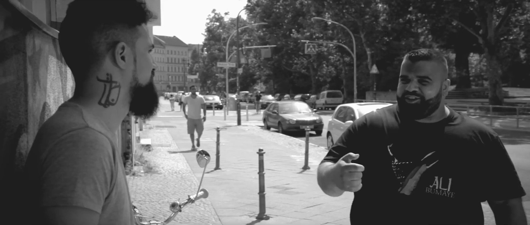 Ali - Voll süß aber [Offical HD Video]