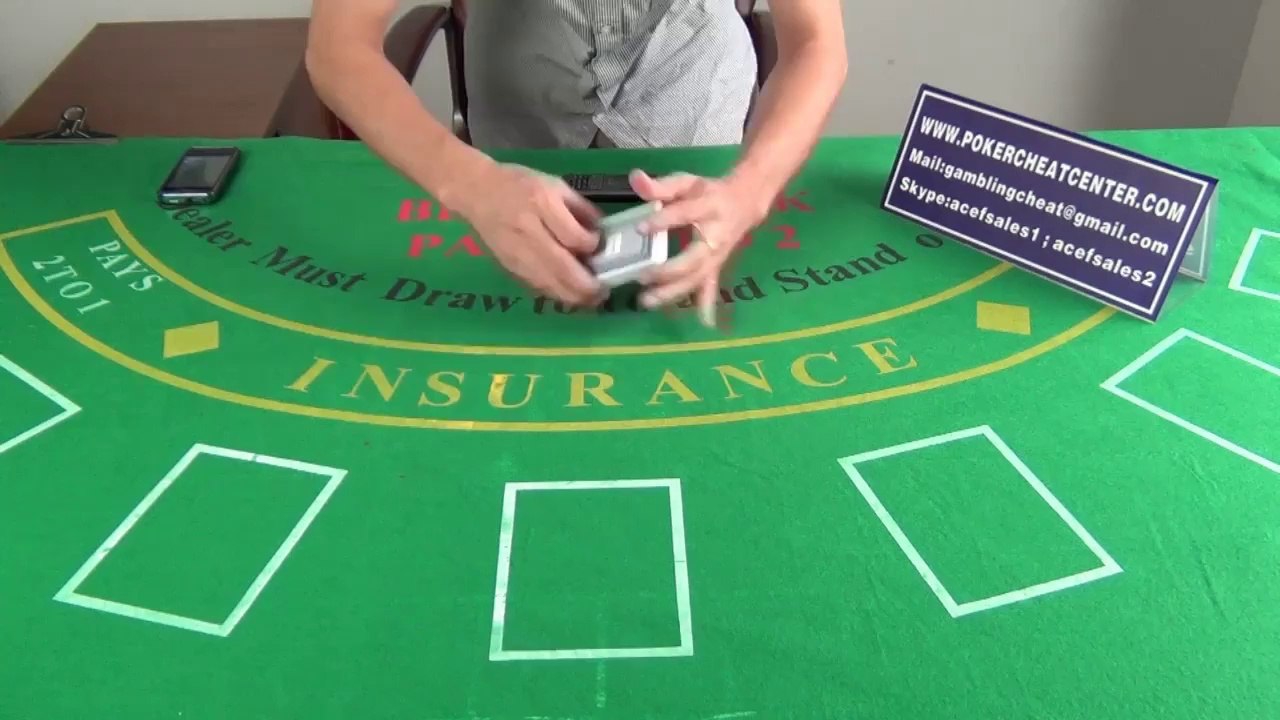 Ncklo-FM-camera-lens-for-poker-analyzer