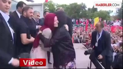 Yüzükleri Başbakan Taktı