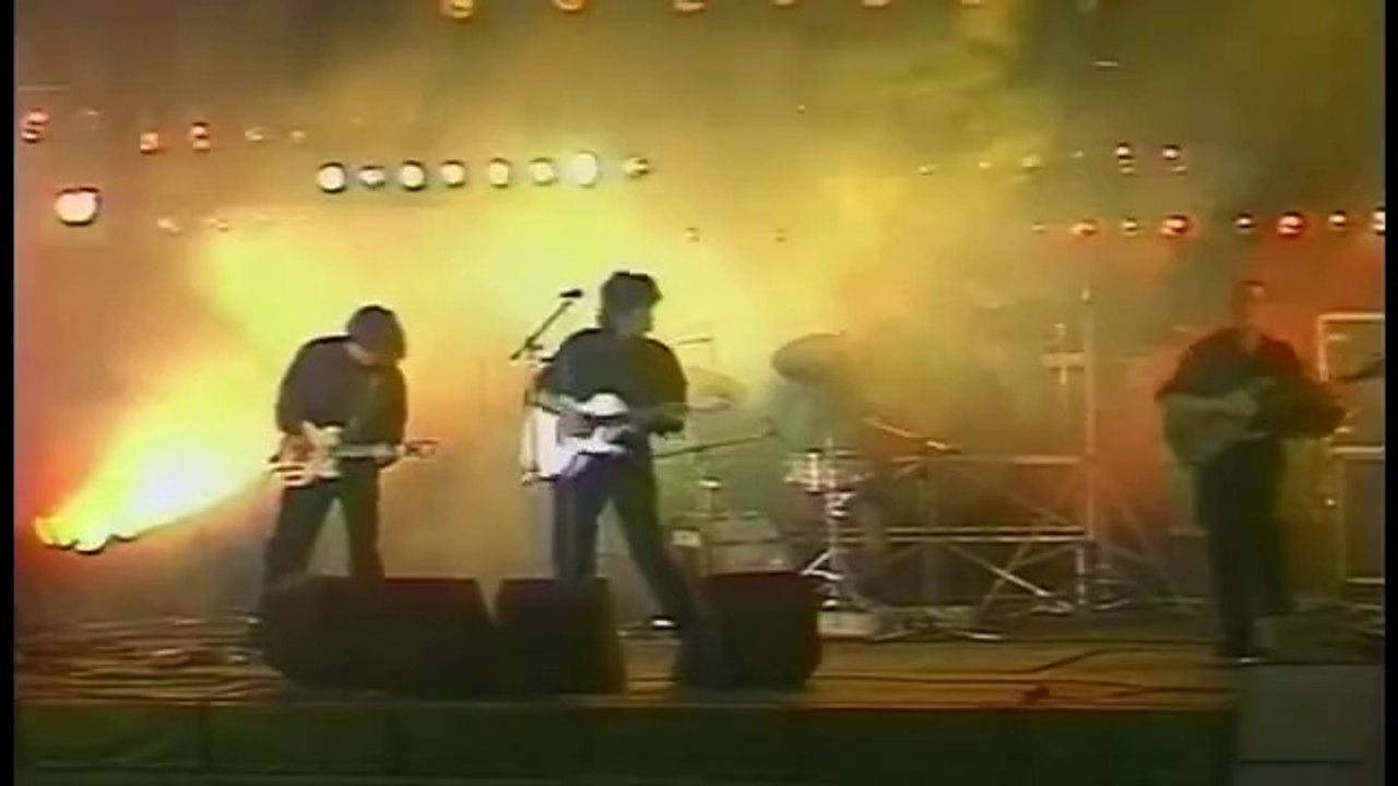 Кино  Виктор Цой - Война HD