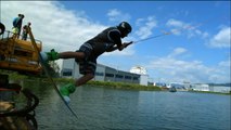 Compétition de Wakeboard sur un ancien cargo abandonné - Red Bull