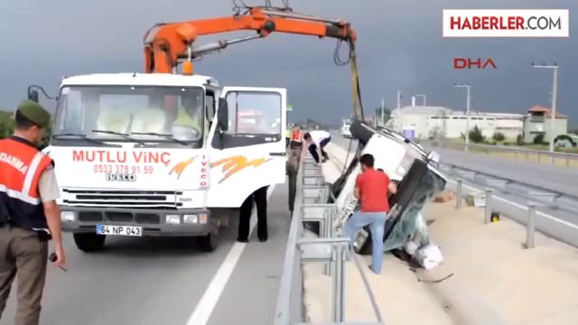 Aşırı Hız Kaza Getirdi: 5 Yaralı