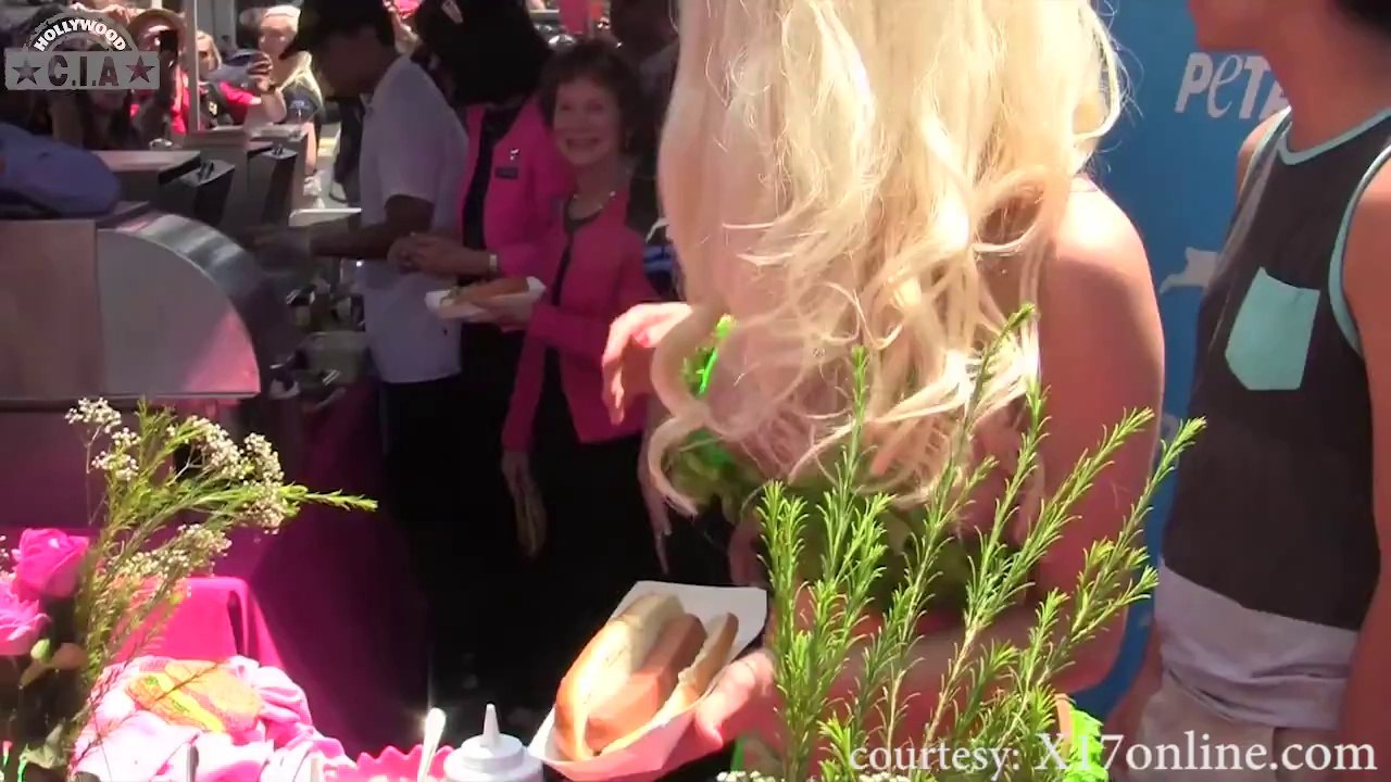 Hot Celebrities And Their Weird Dresses - Naughty Celebrities Are Naughty