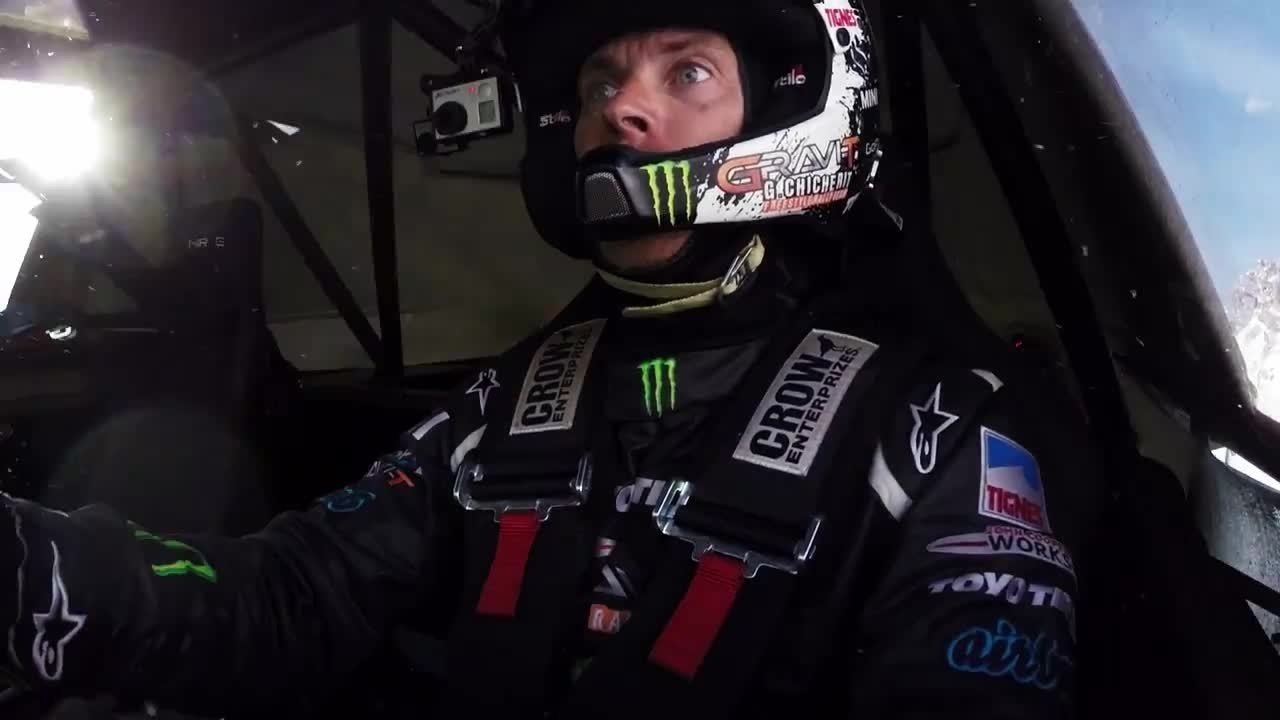 Crash de Guerlain Chicherit à Tignes (GoPro)