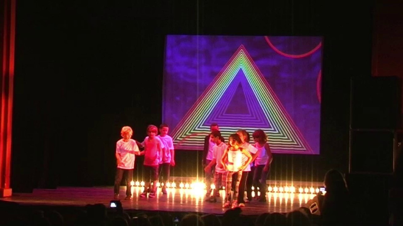 Jeunesse en Action 2014 pt1, Salle des Thermes, St Antonin Noble-Val 18-6-14