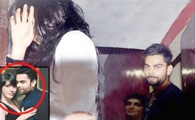 Anushka Sharma And Virat Kohli R0mance In Spain