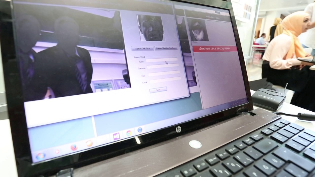 2013- 2014 Melikşah Üniversitesi Mühendislik Mimarlık Fakültesi Bitirme Projeleri Sergisi