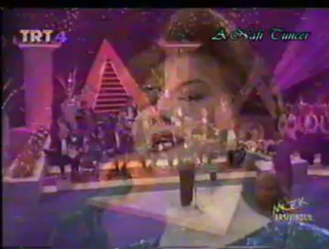 Süheyla EREN KILIÇ-İçimde Kim Vardır Bir Bilebilsen