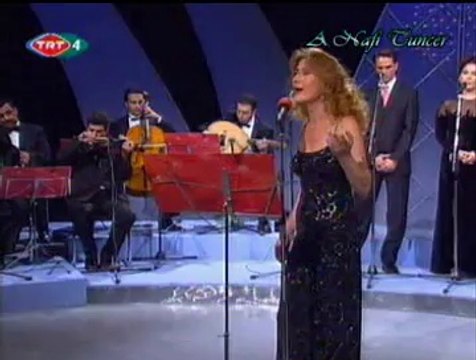 Süheyla EREN KILIÇ-Deli Gönül Gezer Gezer Gelirsin