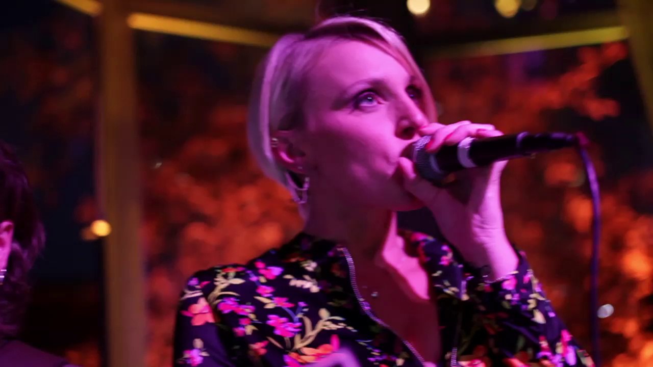 SARAH JAD - Marcia Baïla ( LIVE @ First Avenue, Paris )