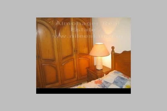 شقة مفروشة فاخرة للايجار بمصر الجديدة 180متر