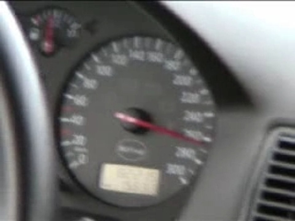 Volkswagen Golf R32 300 kmh