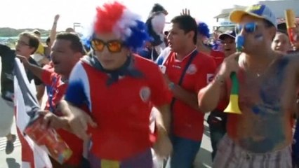 Soccer-Costa Rica stun Italy