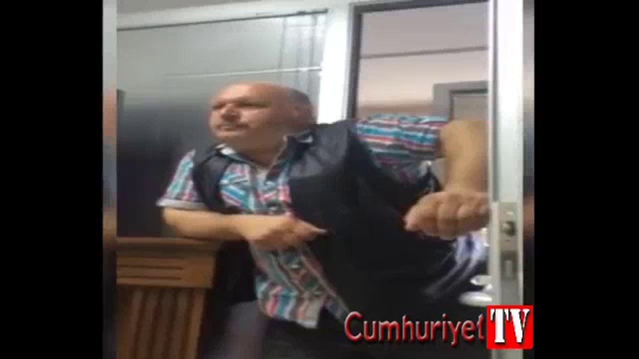 Dünyanın düz olduğunu iddia eden adam