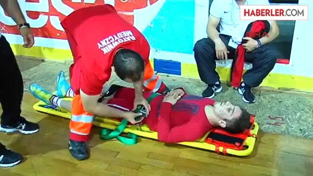 Genç Erkekler Grekoromen Güreş Milli Takımında Moralleri Bozan Sakatlık