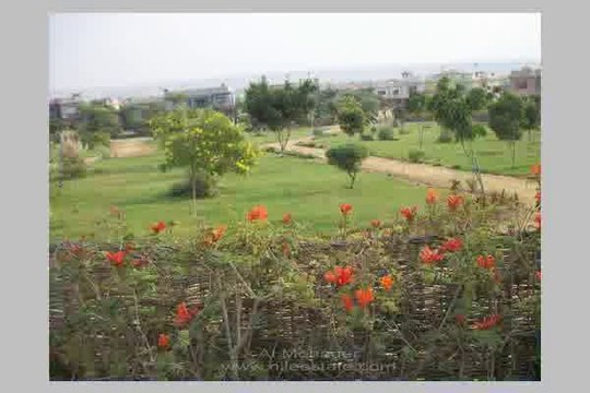 كمبوند القطامية هايتس مصر فيلا نصف مفروشة بحمام سباحة للإيجار