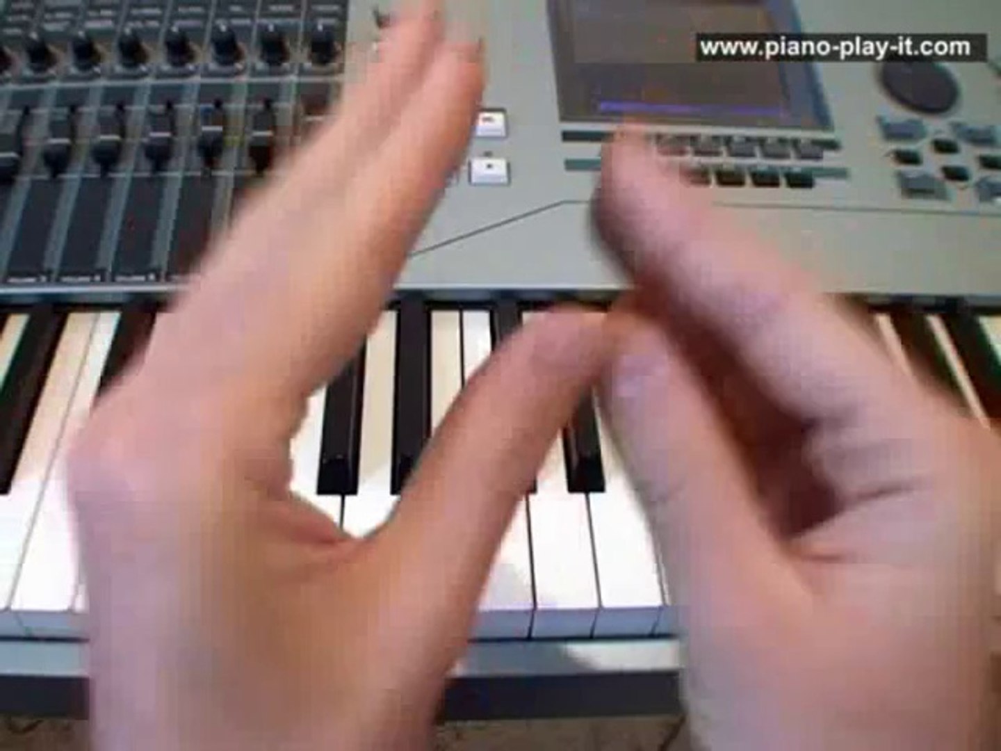 ⁣Pop Piano Piano Lesson - Pop Grooves