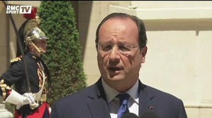Football / Hollande félicite les Bleus - 21/06