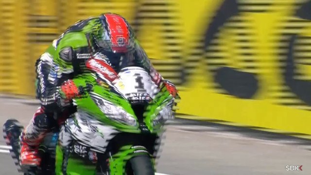 SBK - A Misano Superpole record di Sykes