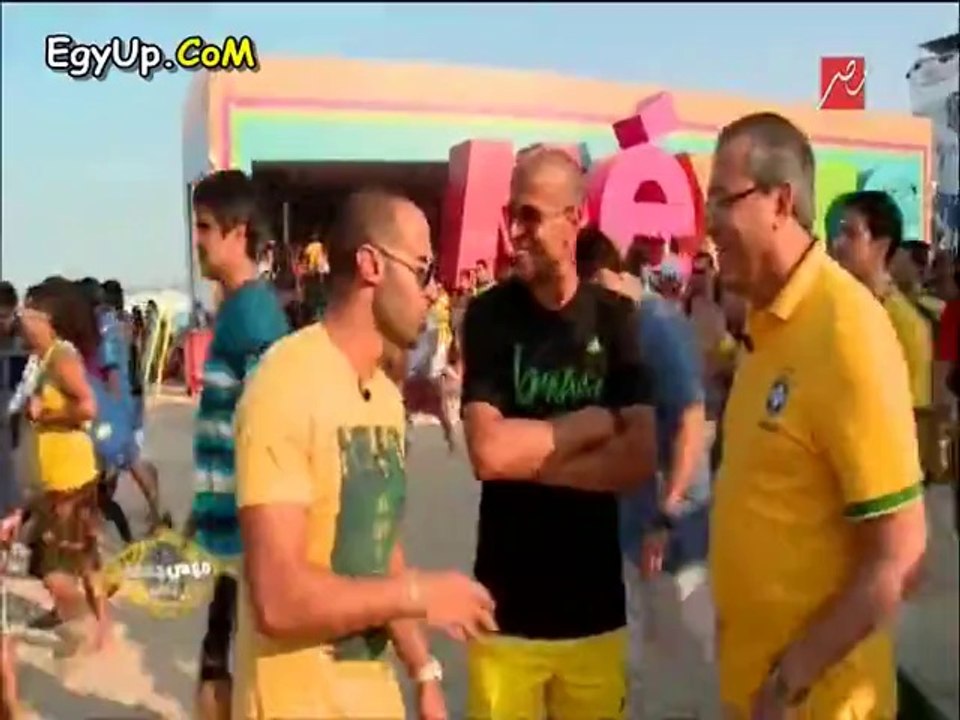 المعلق على محمد على بقناة الجزيرة يشرح لــ وائل جمعة وفهمى عن طريقة معاملة الجزيرة للمصرين فى قطر والعاملين داخل الجزيرة