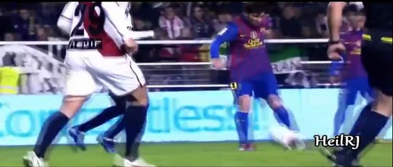Lionel Messi ● Top 20 Assists ● 2004-2013 ||HD||
