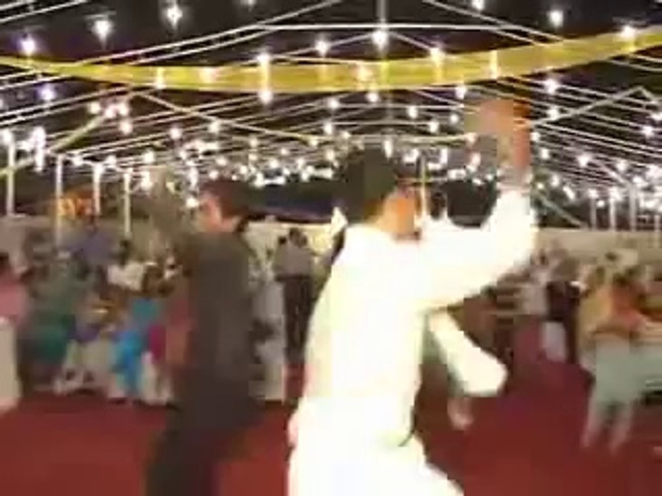 umar akmal dancing