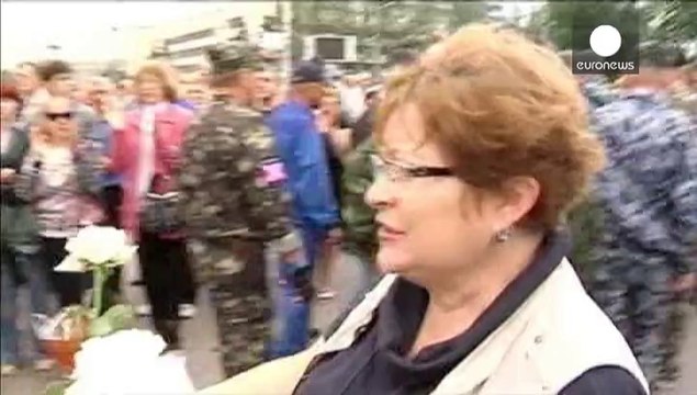 Poroshenko spells out peace plan but Ukraine truce fails to stop fighting