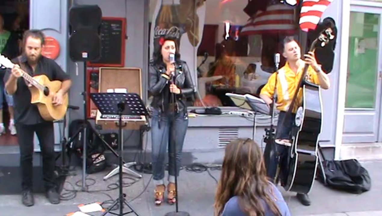 ALLY & THE GATORS  fete de la musique 2014 au Whoopies Diner TAINTED LOVE