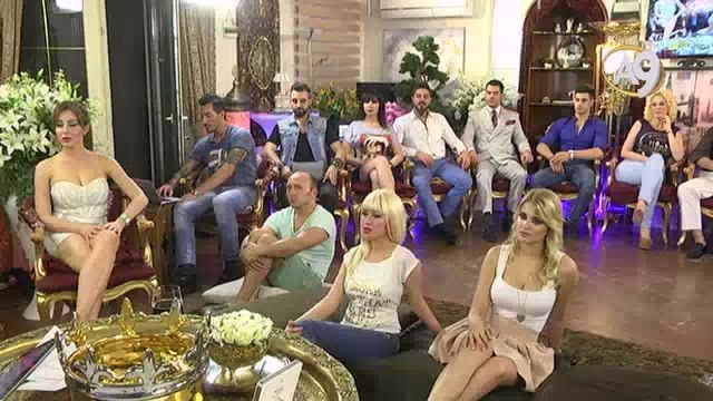 Ahmet Davutoğlu samimi gayret eden bir insan kimse haksız yere ona baskı yapmasın. (2)