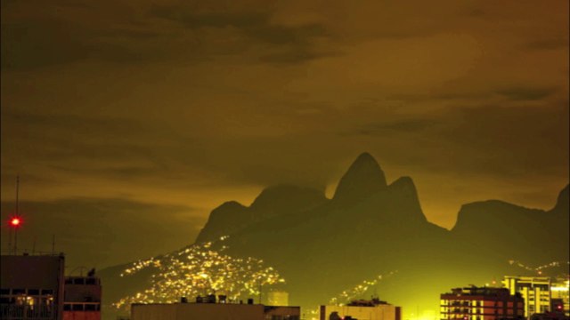 Bossa Nova Jazz Instrumental: 'Ipanema à noite - Ipanema by Night' (Official Music Video)