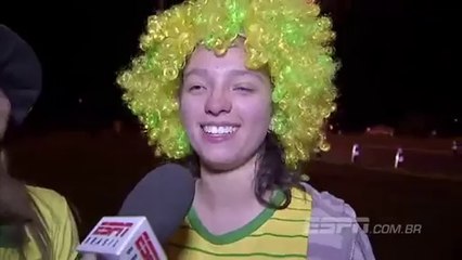 David Luiz and Willian make fun & clowning for fans in front of the hotel 2014