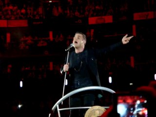 Robbie Williams - Karma Killer