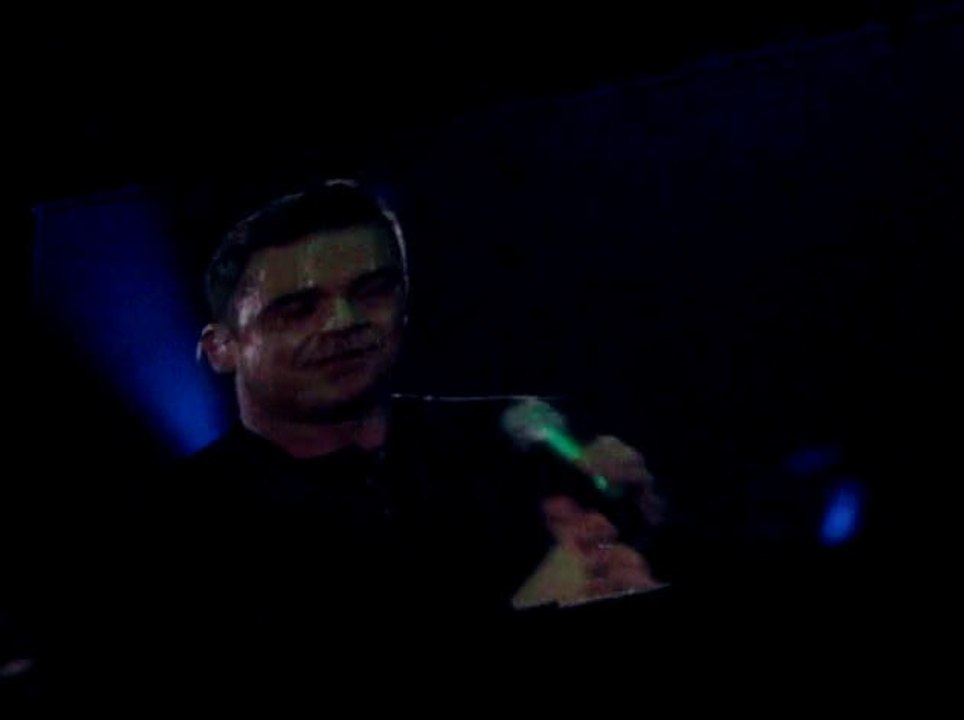Robbie Williams - Candy