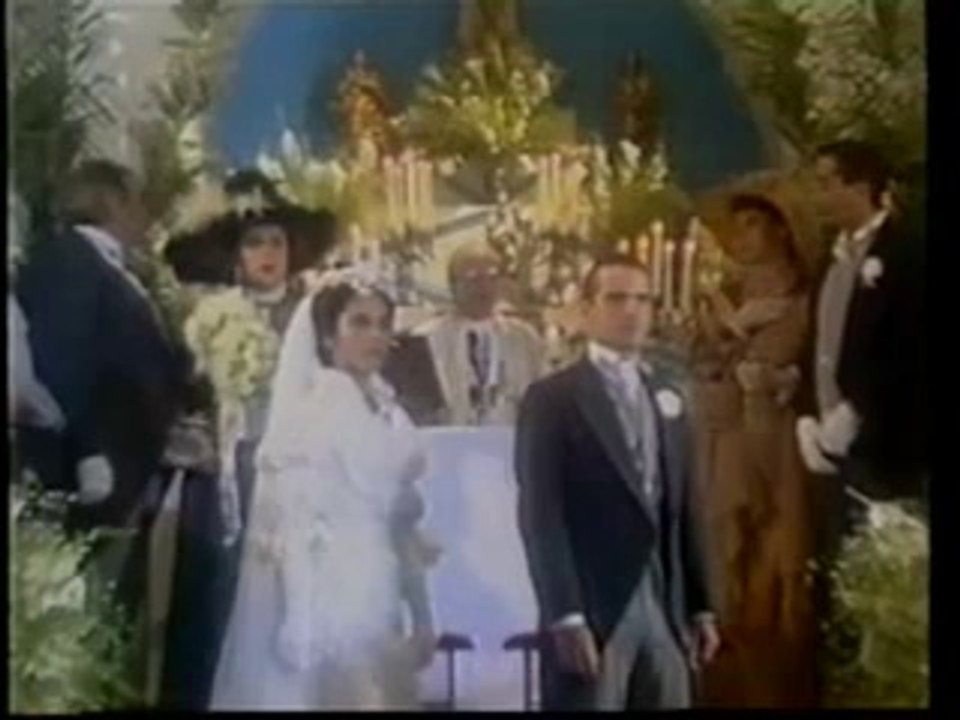 Gloria Pires no Vídeo Show nos Bastidores de Anjo Mau