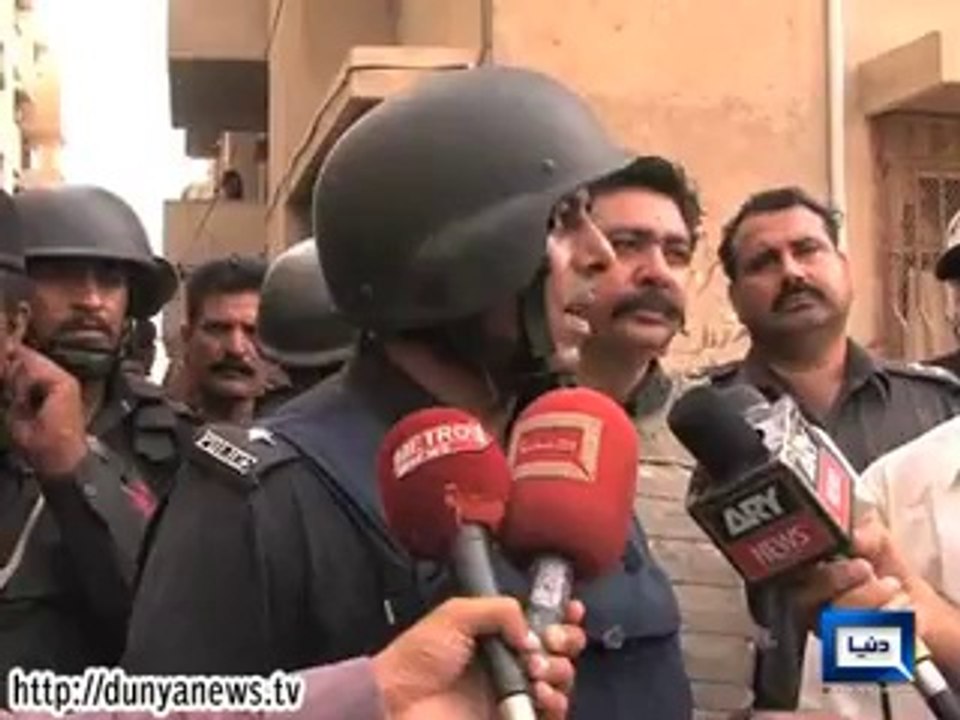 Karachi- 3 terrorists killed, several arrested as police conducts search operation at Afghan Basti.