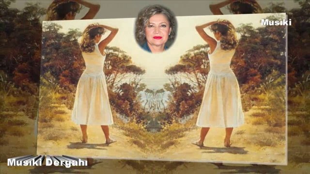 Ayşe Taş ♫ Ayrılık ümitlerin ötesinde bir şehir.HD