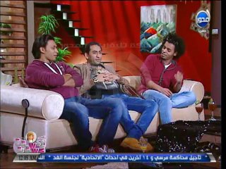 #ربع_دستة ستات - أوكا وأورتيجا كنا بنتفرج على كاريكا فى الأفراح الشعبية بالمطرية بلد المزيكا