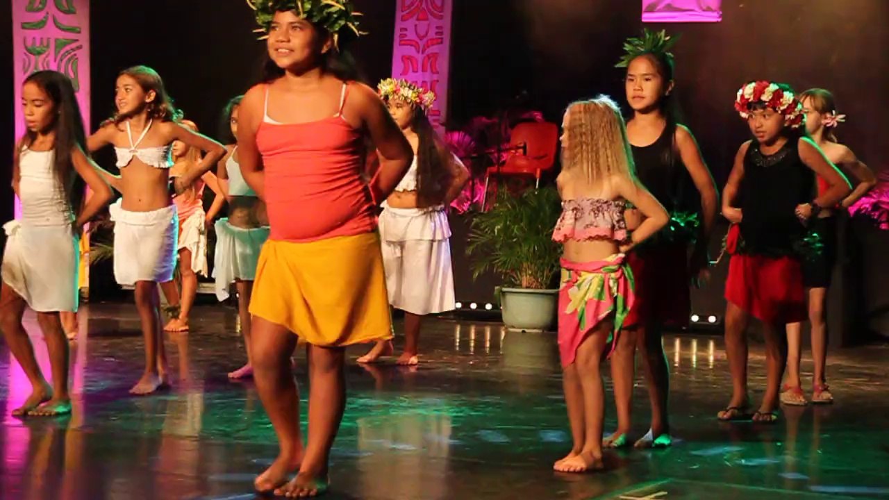 gala Ecole Paofai, classe d'Estelle CE2B 20 juin 2014