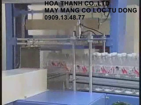 Máy cắt dán màng co log tự động, máy cắt dán và rút màng co lốc chai, lốc lon tự động