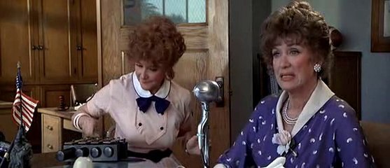 Grease - look at me, I'm Sandra Dee (Olívia Newton John) - Legendado