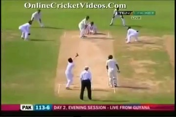 umar akmal hit bisho