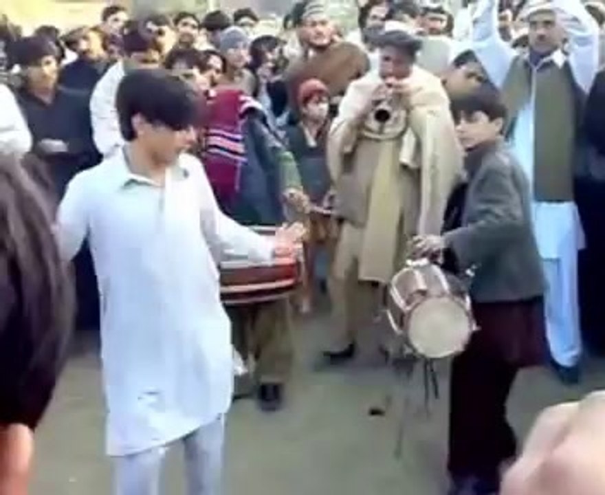 young boy dancing on pushto music very nice.