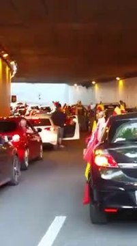 Mons - Les supporters belges ont envahi le ring de Mons