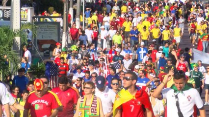 USA and Portugal fans go mad in Manaus